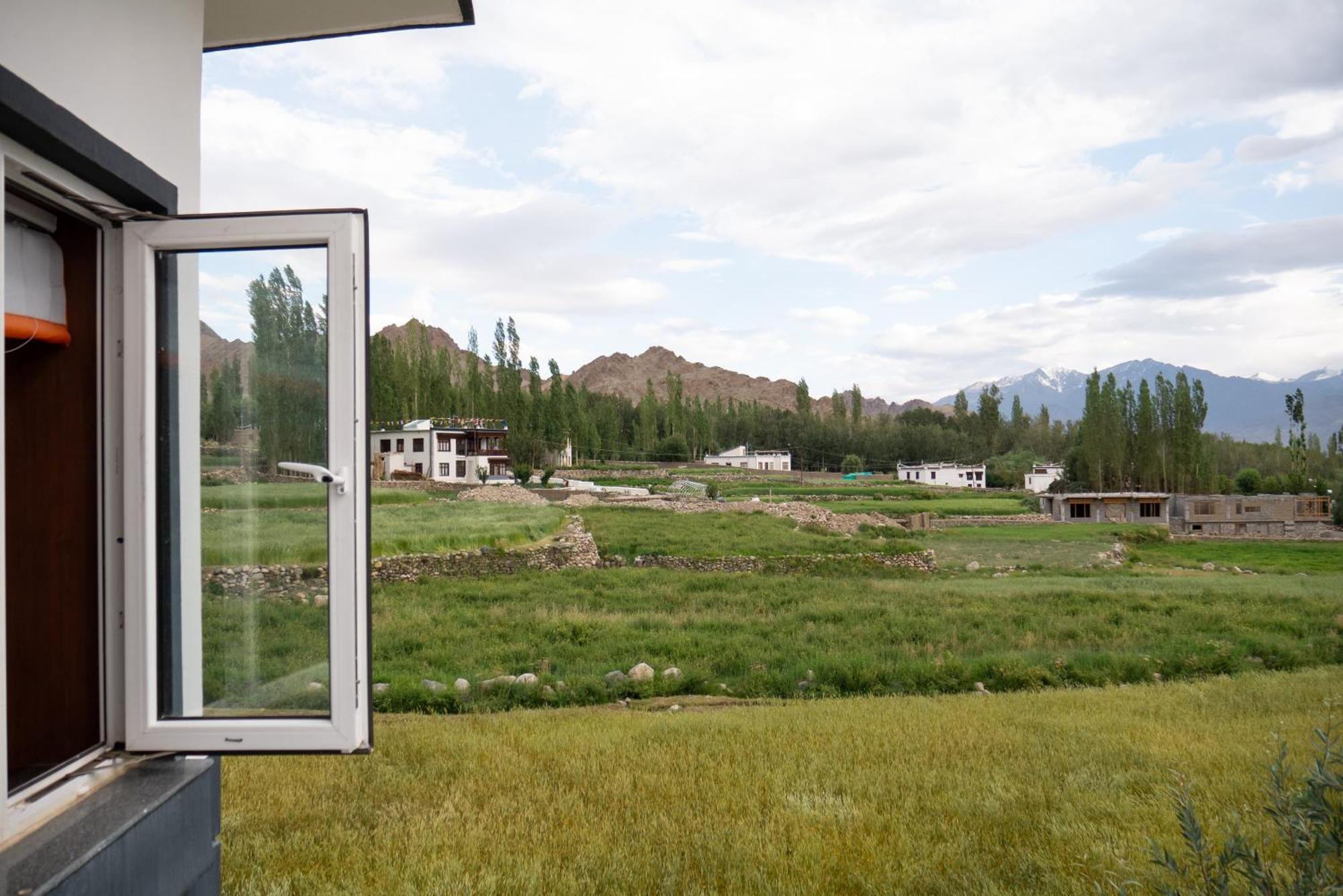 Angkasa Ladakh Resort Leh Zewnętrze zdjęcie